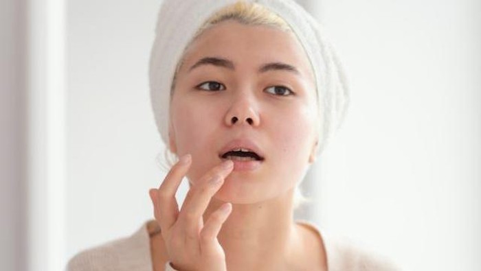 Tips Bibir Lembap