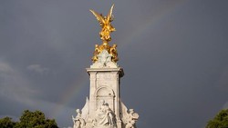 Pelangi di Atas Istana Buckingham Iringi Detik Terakhir Ratu Elizabeth II
