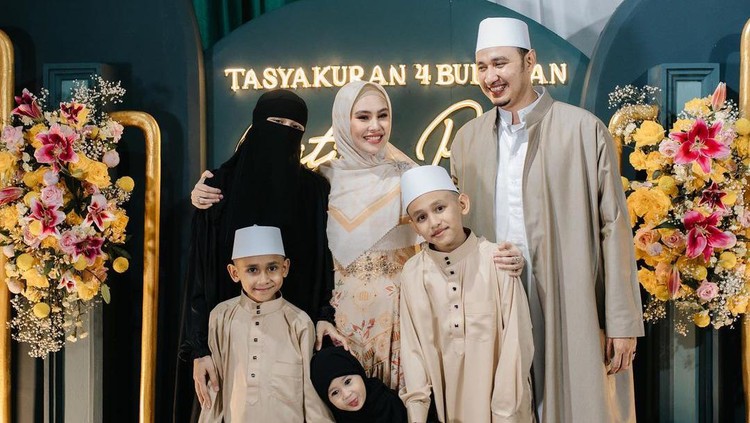 Alasan Kartika Putri Pilih Sekolah Internasional daripada Pesantren