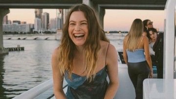 LEVINE DAN PRINSLOO DIPERTEMUKAN OLEH TEMAN