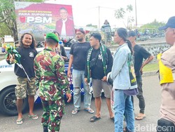 Bonek dari Surabaya Nginap di GOR Madiri Parepare Jelang PSM Vs Persebaya