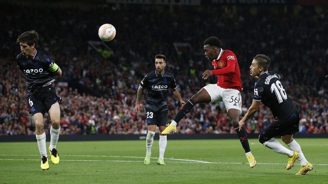 Sederet fakta mengiringi kekalahan Manchester United dari Real Sociedad dalam laga pembuka Liga Europa di Stadion Old Trafford.