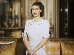 Potret Anggun Ratu Elizabeth II dari Masa ke Masa