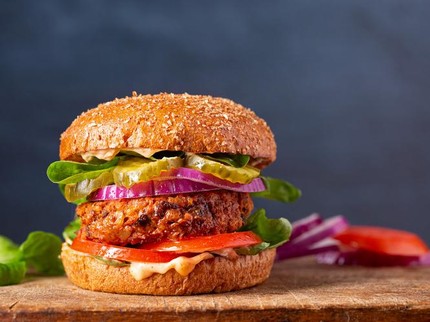 Junk Food Sebabkan Jumlah Sperma Sedikit dan Bikin Sulit Dapatkan Kehamilan