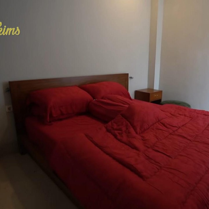 <p>Soimah juga menyediakan homestay untuk ruang ganti para calon pengantin yang akan menggunakan pendopo joglo Soimah untuk acara pernikahannya. (Foto: YouTube deHakims)</p>