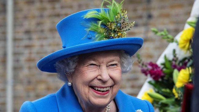 Ratu Elizabeth II bukanlah orang terkaya di Inggris. Kekayaannya berkisar Rp7,4 triliun setelah 70 tahun berkuasa.