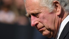 Raja Charles III Dinilai Tak Akan Betah Tonton The Crown 5