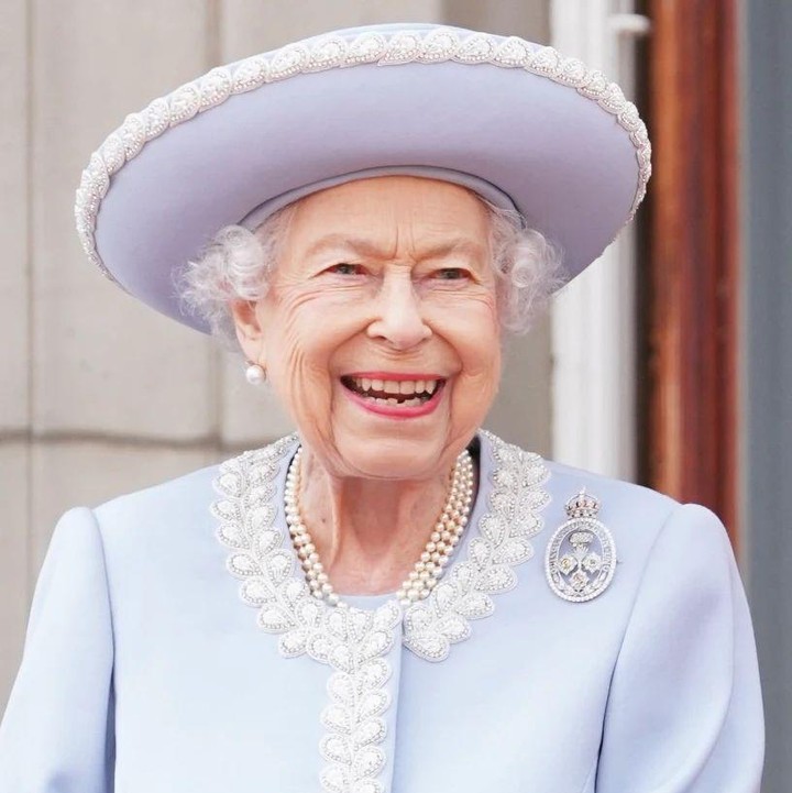 <p>Ratu Elizabeth II menjadi figur publik yang sangat berpengaruh di Britania Raya. Ia telah memerintah selama 7 dekade, Bunda. (Foto: Instagram @theroyalfamily)</p>