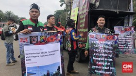 Driver Ojol Kian Terpuruk: Jadi Sapi Perah, Kini Dicekik BBM Naik