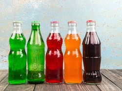 Jangan Sering Dikonsumsi! Ini 10 Minuman Terburuk untuk Usus