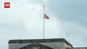 VIDEO: Bendera Setengah Tiang Hormati Ratu Elizabeth II Meninggal