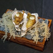 Tak Perlu ke Bali, Kini Menikmati Beragam Olahan Seafood Terbaik dan Fresh Ada di Raffles Jakarta!