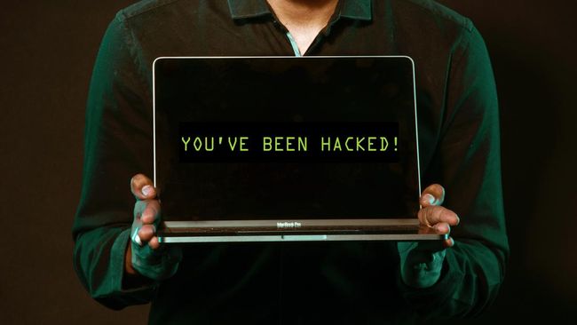 Raja Hacker Dunia Ditangkap Setelah Bobol Rp 1,9 Triliun