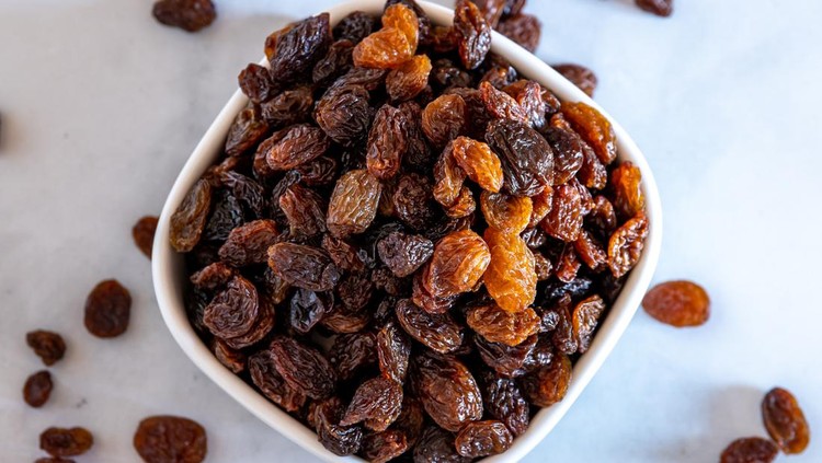 Kismis untuk roti goreng kismis