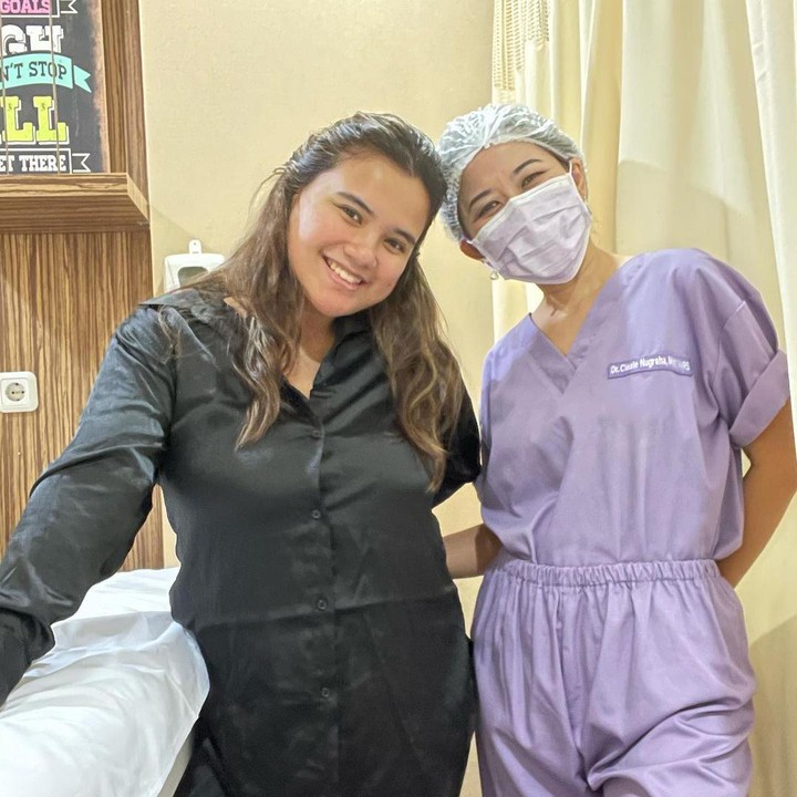 <p>Audi Marissa telah melahirkan anak pertamanya pada April 2021 lalu, Bunda. Selama hamil, berat badannya naik derastis hingga angka lebih dari 70 kg. (Foto: Instagram: @audimarissa)</p>