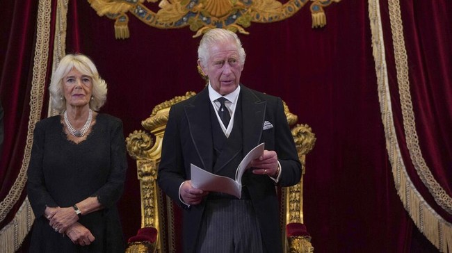 Istana Buckingham mengumumkan penobatan Raja Charles III akan berlangsung pada 6 Mei 2023. 