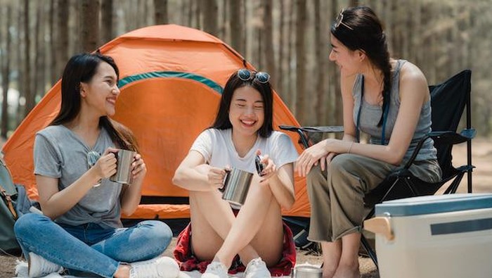 Punya Selera Humor Tak Biasa, 3 Zodiak Ini Disebut Paling Lucu di Tongkrongan! Punya Selera Humor Tak Biasa, 3 Zodiak Ini Disebut Paling Lucu di Tongkrongan!