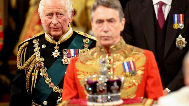 Pergolakan di negara Persemakmuran Inggris usai Raja Charles III naik takhta mengancam kepemimpinan anak sulung dari mendiang Ratu Elizabeth II itu.