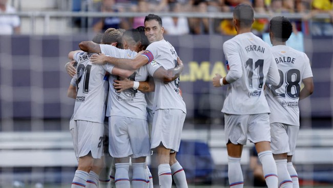 Klasemen Liga Spanyol mengalami perubahan usai Barcelona menang telak 4-0 atas Cadiz, Minggu (11/9) dini hari WIB.