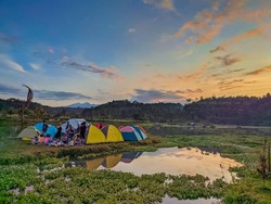 Menjelajah Gunung Jae Lombok, Spot Kemah hingga Main Kano