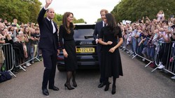 8 Momen Langka William-Kate & Harry-Meghan Tampil Bersama di Publik