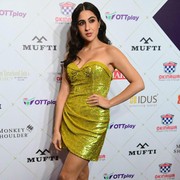 Ini Cara Diet Ala Sara Ali Khan yang Berhasil Turunkan Berat Badannya dari 96 Kg Menjadi 55 Kg