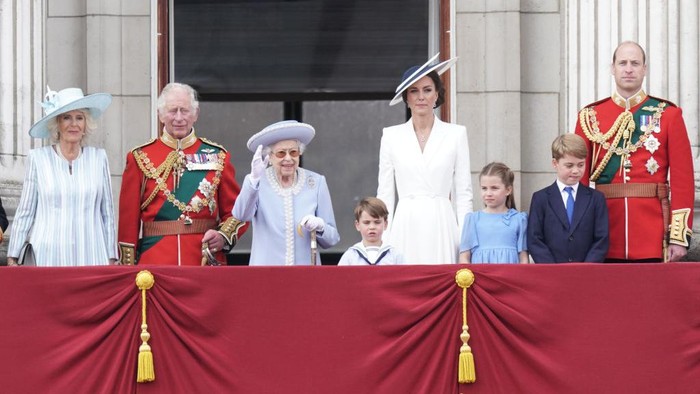 Daftar Anggota Keluarga Kerajaan Inggris yang Mengalami Perubahan Gelar Setelah Ratu Elizabeth II Wafat Daftar Anggota Keluarga Kerajaan Inggris yang Mengalami Perubahan Gelar Setelah Ratu Elizabeth II Wafat