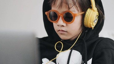 img-title 7 Potret Bjorka Anak Ringgo Agus Rahman Cosplay Jadi Hacker Bikin Khawatir