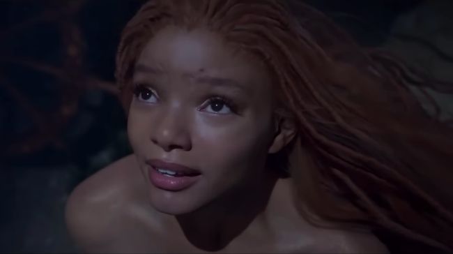 Sutradara menjelaskan proses casting untuk mencari aktir pemeran utama Ariel dalam film live action The Little Mermaid.