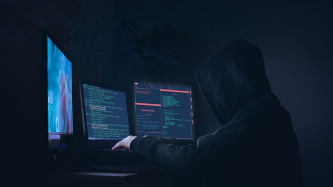 Sejumlah pejabat Indonesia menjadi target serangan spyware yang buatan perusahaan Israel dengan teknik peretasannya yang disebut paling canggih.