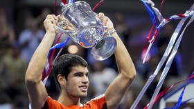 FOTO: Sejarah Carlos Alcaraz, Juara Termuda US Open