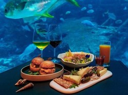 Sensasi Bersantap Unik di Singapura, Coba Kunjungi 8 Restoran Ini