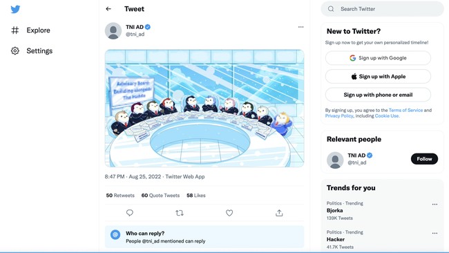 Gambar burung penguin membanjiri akun Twitter resmi TNI AD sejak 25 Agustus. Akun resmi TNI AD ini diduga mengalami peretasan.