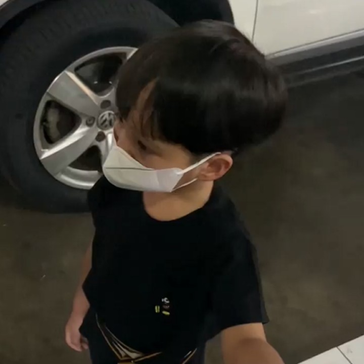 <p>Tasya Kamila bagikan momen putra pertama, yakni Arrasya Wardhana Bachtiar, berangkat ke sekolah nih, Bunda. Dalam konten tersebut, istri Randi Bachtiar ini menceritakan beberapa hal terkait sang putra, lho. (Foto: Instagram @tasyakamila)<br /><br /><br /></p>
