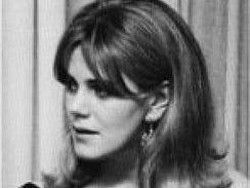 10 Foto Lawas Camilla, Dulu Selingkuhan Raja Charles III Kini Jadi Permaisuri