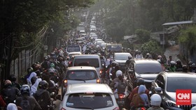 Mobil-Motor Pekerja Bikin Tangsel Jadi Juara Polusi Udara RI 2023