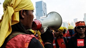 Demo BBM Masih Berlanjut, Driver Ojol Kepung Gedung DPR Hari Ini