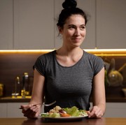 Nggak Hanya Fisik, Konsumsi 4 Makanan Ini Juga Bantu Jaga Kesehatan Mental