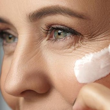 img-title BeauPicks: 5 Produk Anti-Aging Cream untuk Melindungi Wajah dari Tanda Penuaan Dini