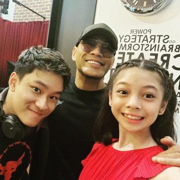 Jawaban Deddy Corbuzier Saat Ditanya Lebih Pilih Azka Atau Nada Tarina