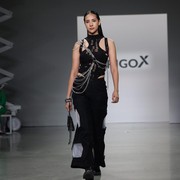 Raffi Ahmad, Angga Yunanda hingga Anya Geraldine Tampil di Peragaan Erigo-X di NYFW: The Show