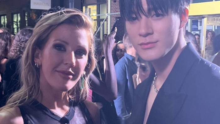 Melalui akun instagram resmi NCT, Jeno membagikan fotonya bersama sederet selebriti Hollywood, salah staunya seperti penyanyi Ellie Goulding./ foto: instagram.com/nct