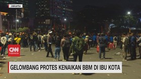 VIDEO: Gelombang Protes Kenaikan BBM di Ibu Kota Masih Bertahan