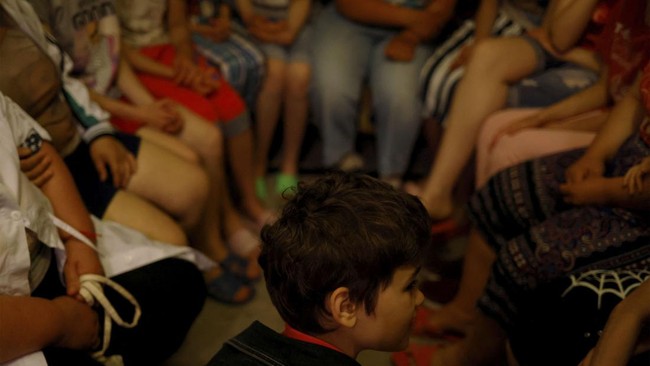 Rusia disebut 'menculik' 6.000 anak yatim Ukraina untuk mengirim mereka ke kamp reedukasi sejak melancarkan invasi pada 2022 lalu.