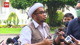 VIDEO: Ngabalin Sebut Istana Terbuka Bagi Para Demonstran