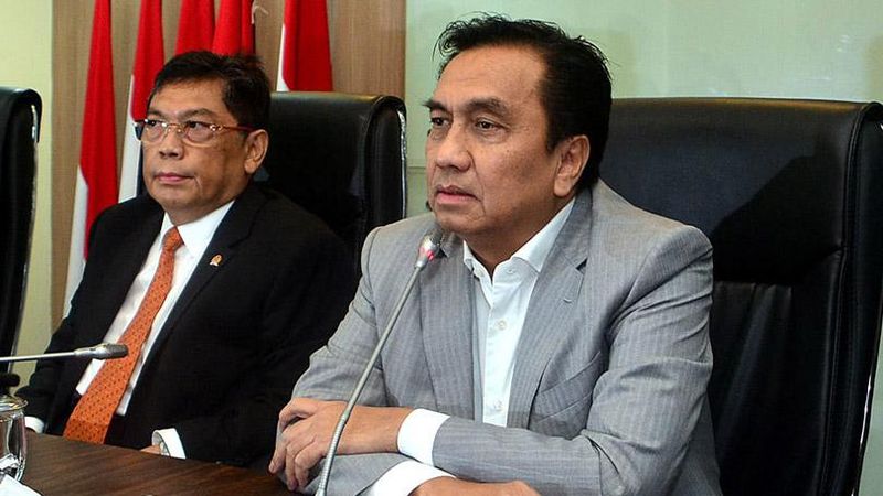 Anggota Komisi I DPR RI Effendi Simbolon menyampaikan permintaan maaf terkait pernyataannya di dalam Rapat Kerja (Raker) Komisi I DPR pada pekan lalu