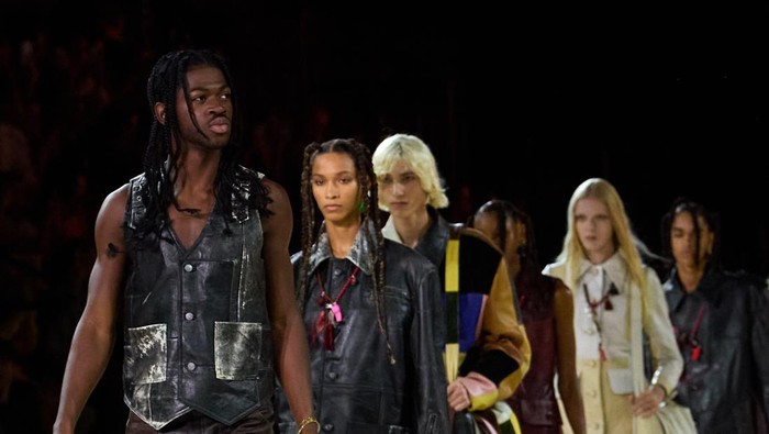 5 Hal Mencuri Perhatian dari Koleksi Coach Spring/Summer 2023 di New York Fashion Week 5 Hal Mencuri Perhatian dari Koleksi Coach Spring/Summer 2023 di New York Fashion Week