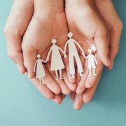 4 Tipe Gaslighting Dalam Keluarga & Bisa Berdampak Buruk Bagi Mental Anak, Salah Satunya Sering Dilakukan Tanpa Sadar!