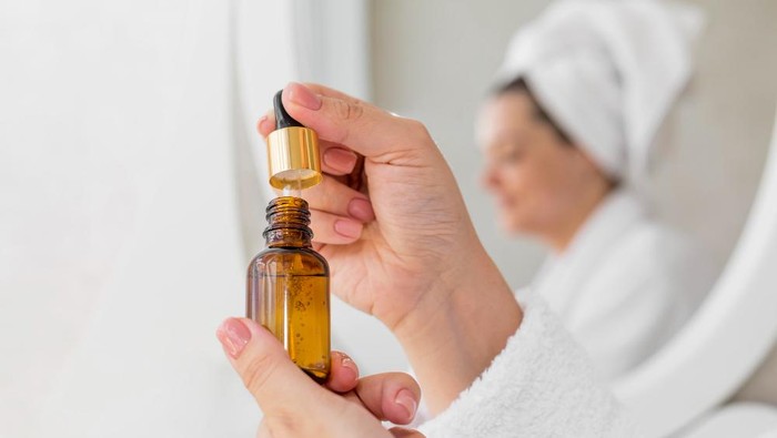 3 Kesalahan Memakai Retinol yang Kerap Dilakukan Pemula