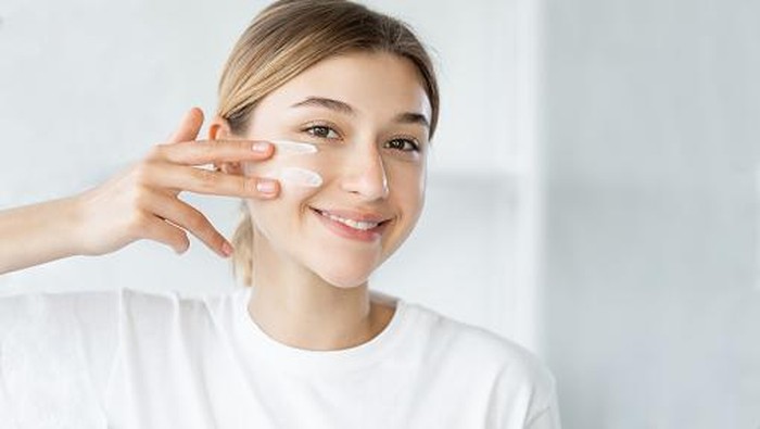 BeauPicks: Rekomendasi Pelembab Wajah untuk Remaja, Ringan dan Mudah Menyerap!